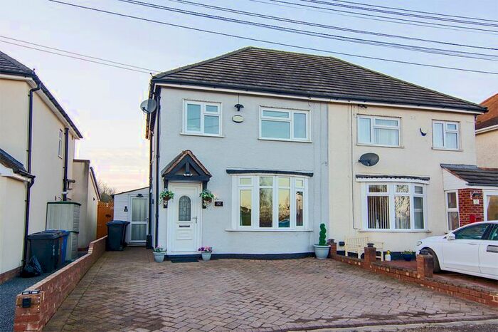 3 Bedroom Semi-Detached House To Rent In Ogley Hay Road, Chasetown, Burntwood, WS7