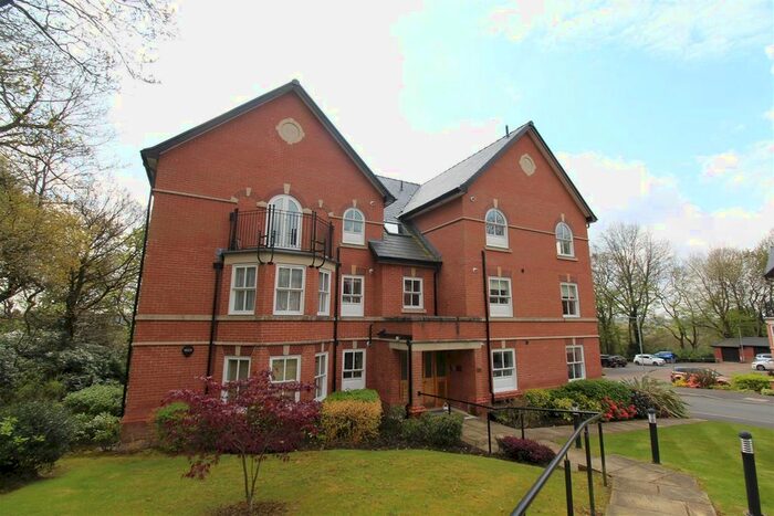 2 Bedroom Flat To Rent In Clevelands Drive, Bolton, BL1