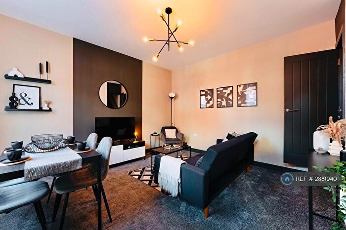 2 Bedroom Terraced House To Rent In Harold Place, Leeds, LS6