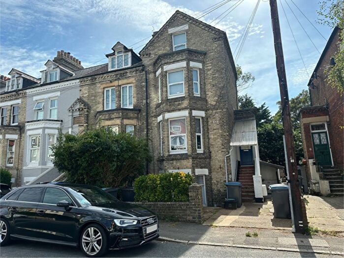 1 Bedroom Flat To Rent In Salisbury Road, Dover, CT16