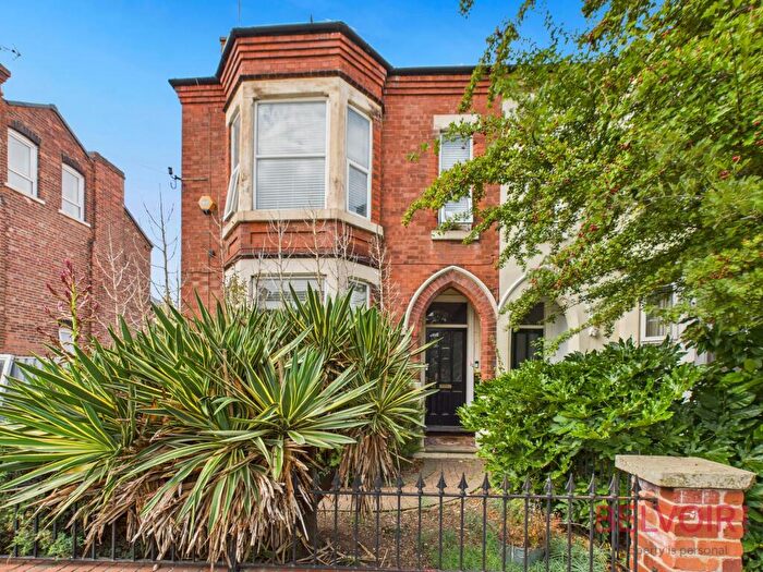 5 Bedroom Semi-Detached House For Sale In Henry Road, West Bridgford, NG2