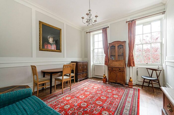 2 Bedroom Flat For Sale In The Terrace, Deptford, London, SE8