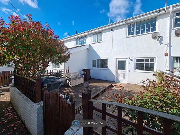 3 Bedroom Terraced House To Rent In The Meadows, Llandudno Junction, LL31