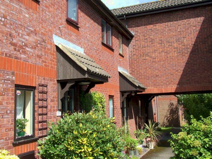 2 Bedroom Terraced House To Rent In Dines Way Hermitage, RG18