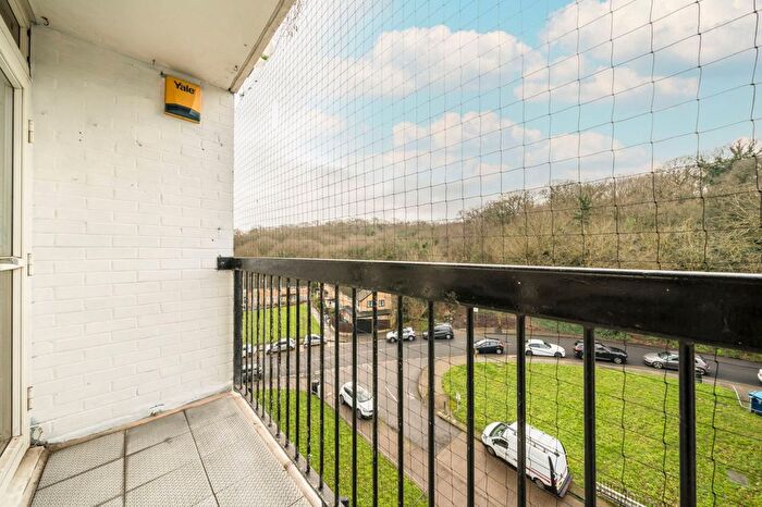 1 Bedroom Flat To Rent In Bostall Lane, London, SE2