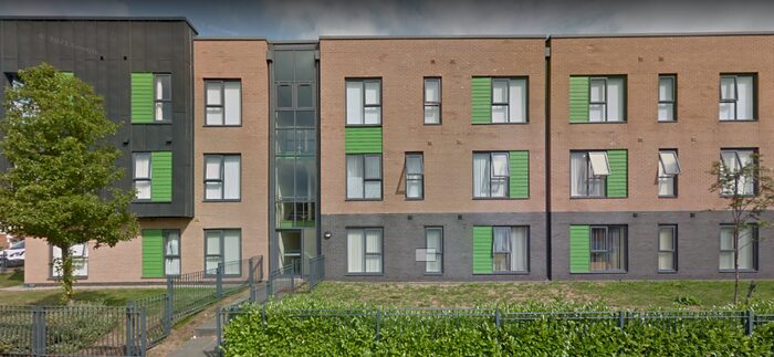 2 Bedroom Flat To Rent In For People Over Only: Honiton Avenue, Hyde, Greater Manchester, SK14