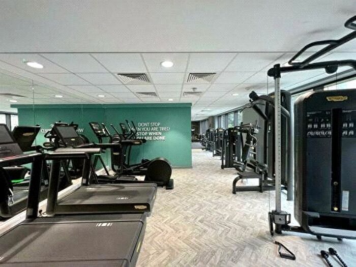 1 Bedroom Flat For Sale In Mahindra Way, Beckton, London, E6
