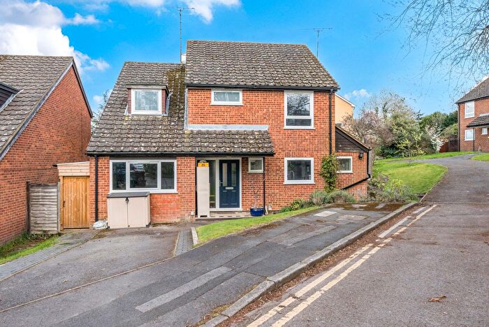 4 Bedroom Detached House For Sale In Malvern Court, Addington Road, Reading, Berkshire, RG1