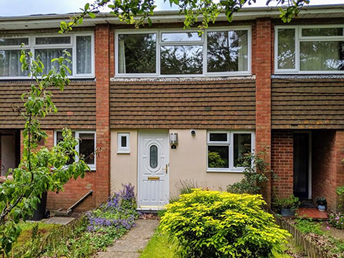 2 Bedroom Terraced House To Rent In Senlac Road, Romsey, SO51