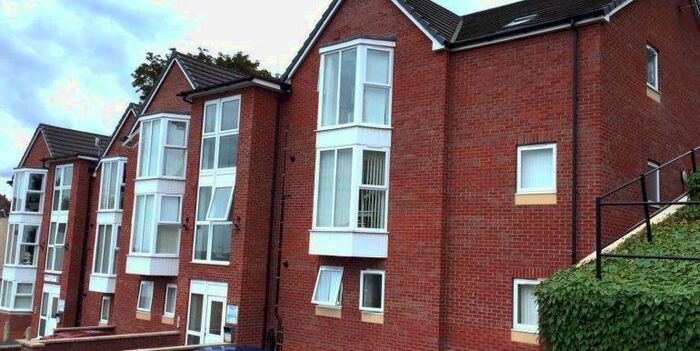 3 Bedroom Flat To Rent In Flat Erinalice Court, Lincoln, LN1
