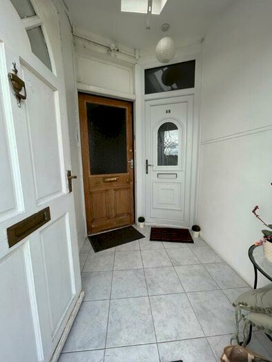 1 Bedroom Flat To Rent In Christie Street, Bellshill, ML4