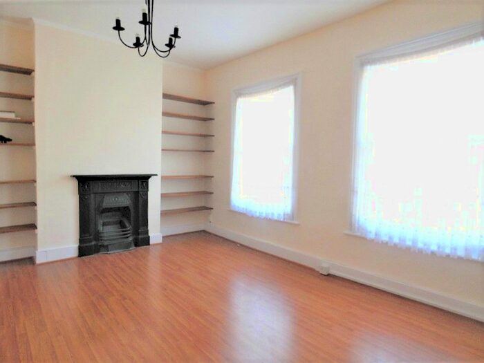 1 Bedroom Flat To Rent In Elsden Road, Tottenham, N17