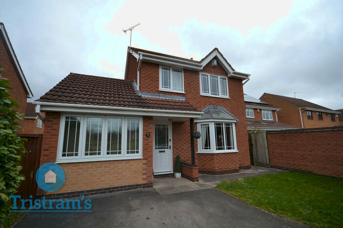 3 Bedroom Detached House To Rent In Elterwater Drive, Gamston, Nottingham, NG2