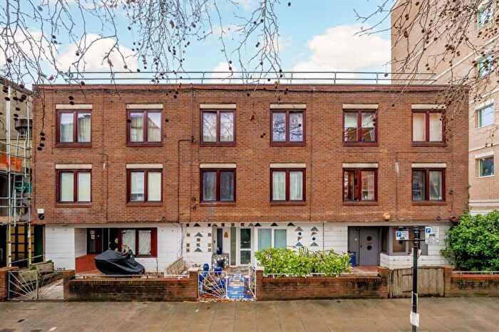 2 Bedroom Flat For Sale In Belmont Street, Chalk Farm, NW1