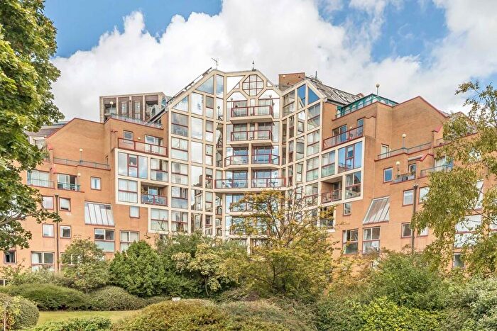 1 Bedroom Flat For Sale In Asher Way, Wapping, E1W