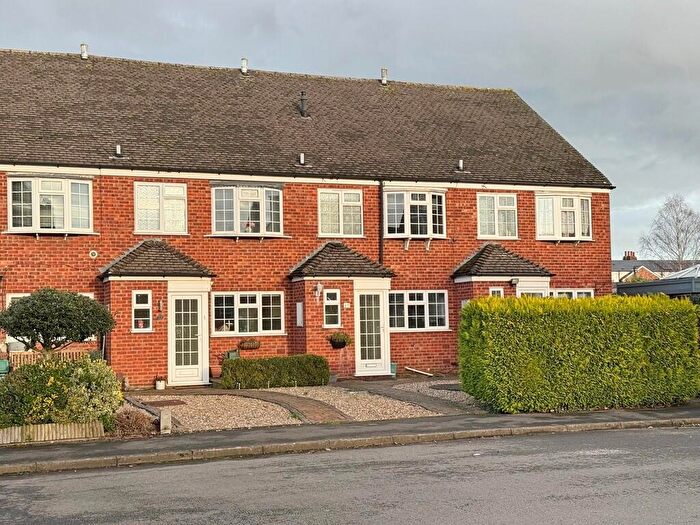 4 Bedroom Terraced House For Sale In Regency Drive, Kenilworth, CV8