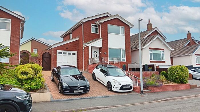 3 Bedroom Detached House For Sale In Ffordd Naddyn, Glan Conwy, LL28