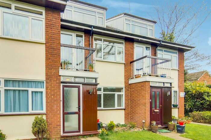 1 Bedroom Apartment To Rent In Claire Court, Westfield Park, Pinner, Middlesex, HA5