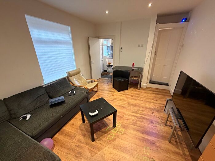 7 Bedroom Property To Rent In Tennyson Road, Southampton, SO17