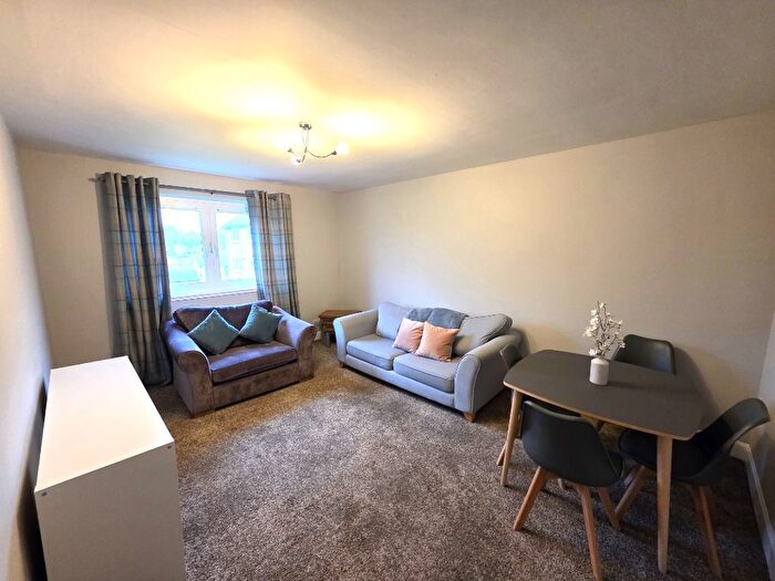 2 Bedroom Flat To Rent In Auchinyell Road, Garthdee, Aberdeen, AB10