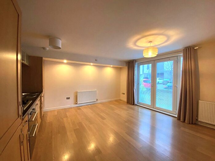 1 Bedroom Flat To Rent In Waterfront Park, Edinburgh, EH5