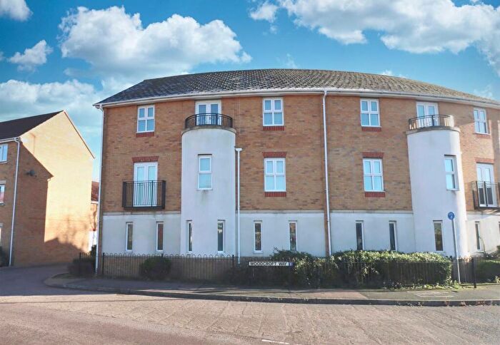 2 Bedroom Apartment To Rent In Woodcroft Way, Kettering, NN15