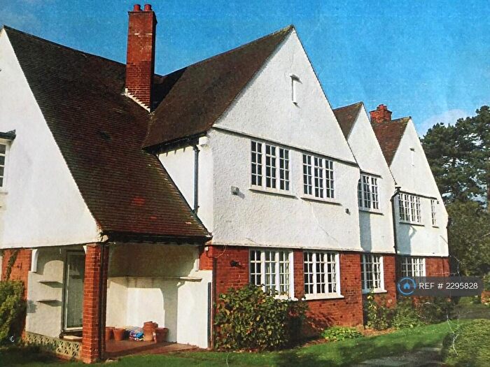 2 Bedroom Flat To Rent In Sollershott East, Letchworth Garden City, SG6