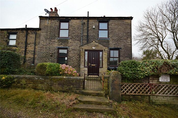 2 Bedroom Terraced House To Rent In Bankhouse Lane, Pudsey, West Yorkshire, LS28