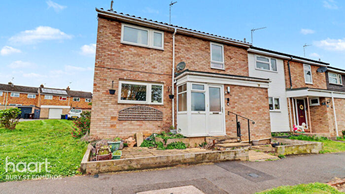 3 Bedroom End Of Terrace House For Sale In Mayfield Road, Bury St Edmunds, IP33
