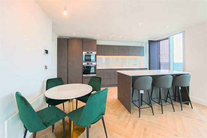 2 Bedroom Apartment To Rent In Elizabeth Tower, M15
