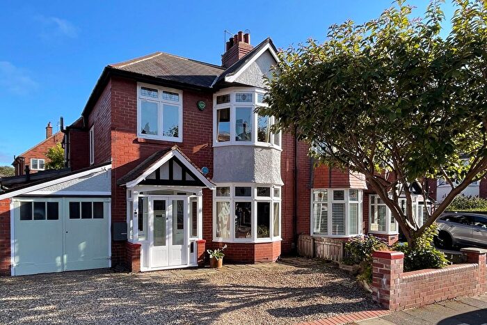 3 Bedroom Semi-Detached House For Sale In Valley Gardens, Low Fell, NE9
