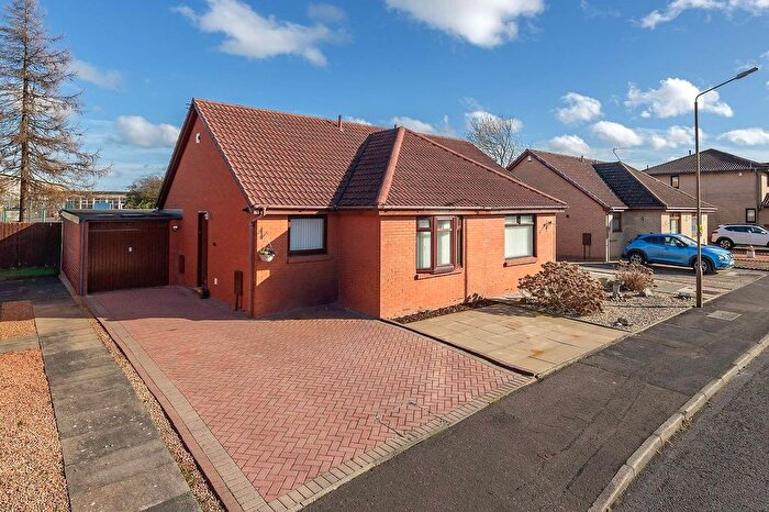 2 Bedroom Semi Detached Bungalow For Sale In The Quarryknowes, Bo'ness, EH51