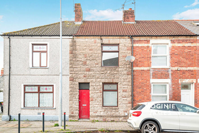 2 Bedroom Terraced House To Rent In Cornwall Street, Cardiff, CF11