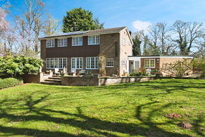 5 Bedroom Detached House For Sale In Lincoln Road, Fulbeck, Grantham, NG32