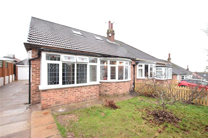 3 Bedroom Semi Detached House To Rent In High Moor Drive, Moortown, Leeds, LS17