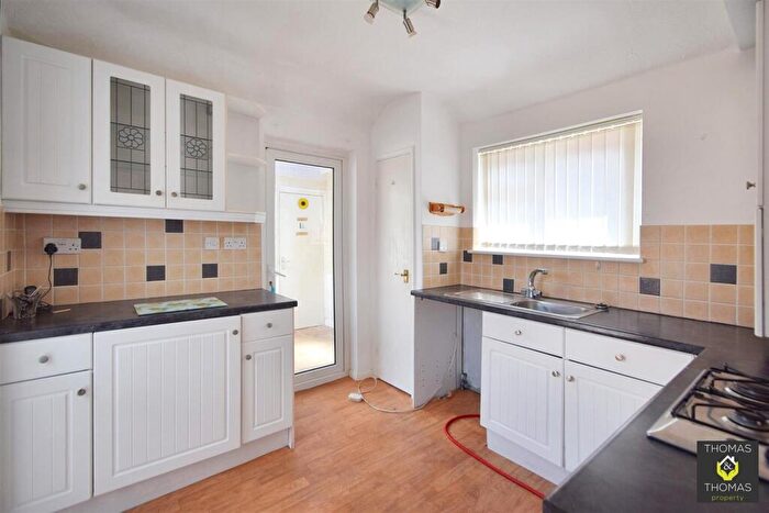 2 Bedroom Semi-Detached Bungalow For Sale In Oxstalls Drive, Longlevens, Gloucester, GL2