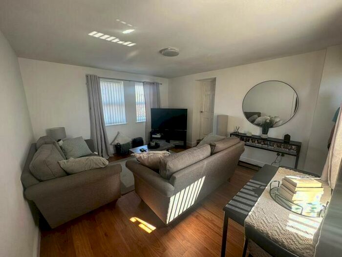 1 Bedroom Flat To Rent In Andrews Lane, Phoenix House, Formby, L37