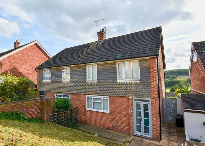 3 Bedroom Semi-Detached House For Sale In Nine Acres Road, Cuxton, Rochester, ME2