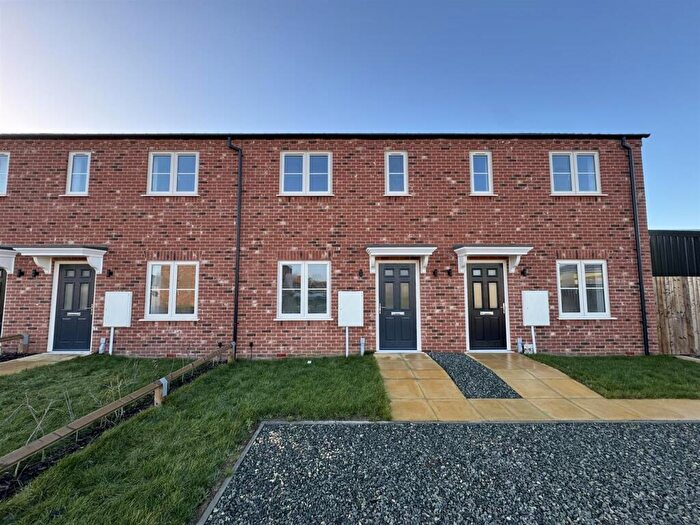 2 Bedroom Semi Detached House To Rent In Walnut Close, Sutton St James, Sutton St James, PE12