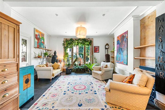 3 Bedroom Semi-Detached House For Sale In The Homend, Ledbury, Herefordshire, HR8