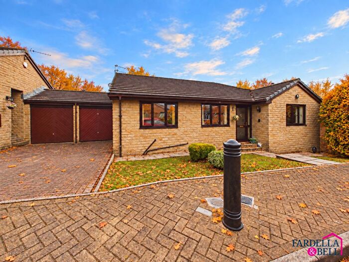 3 Bedroom Detached Bungalow For Sale In Kimberley Close, Briercliffe, BB10