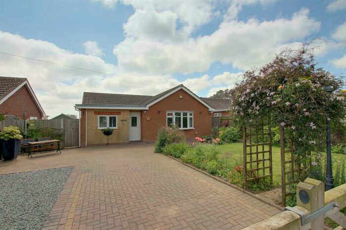 2 Bedroom Detached Bungalow For Sale In Sea Road, Anderby, Skegness, PE24