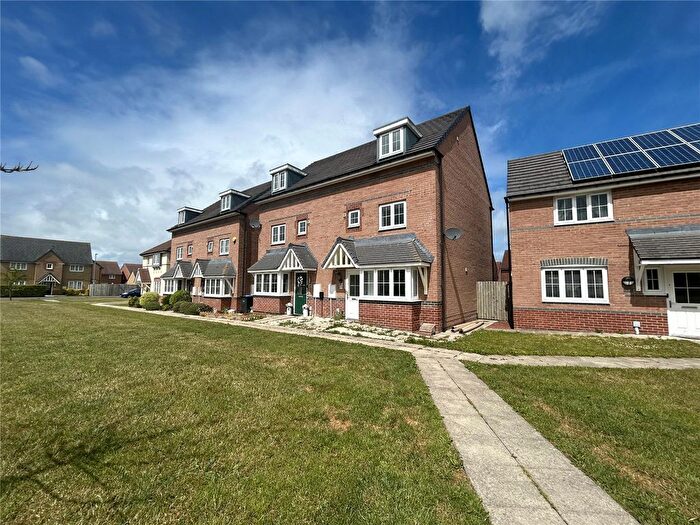 4 Bedroom Semi-Detached House To Rent In Elliott Way, Consett, County Durham, DH8