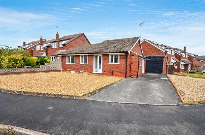 3 Bedroom Detached Bungalow For Sale In Ridgeway, Hixon, Stafford, ST18