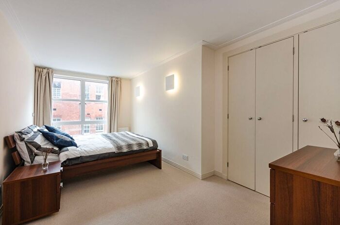 1 Bedroom Flat For Sale In Vincent Square, Westminster, London, SW1P - Photo 3