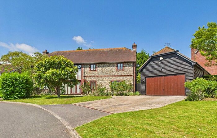 5 Bedroom Detached House For Sale In Convent Gardens, Findon Village, BN14