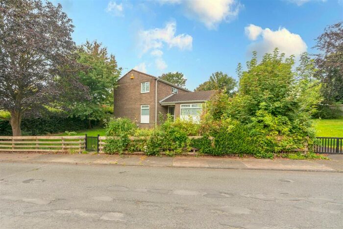 4 Bedroom Detached House To Rent In Dunblane Crescent, Newcastle Upon Tyne, NE5