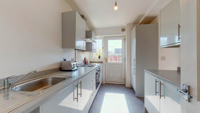 3 Bedroom Terraced House To Rent In Hatfield Place, Peterlee, SR8