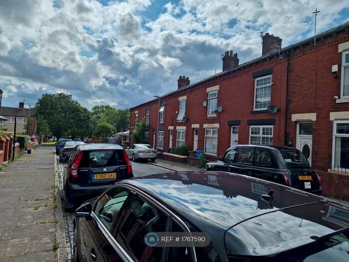 2 Bedroom Terraced House To Rent In Kimberley Street, Oldham, OL8