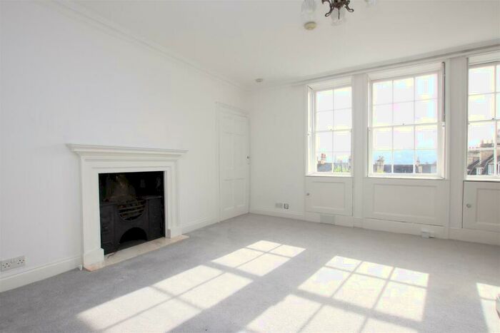 1 Bedroom Apartment To Rent In Rivers Street, Bath, BA1